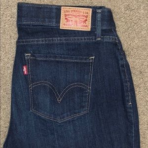 Levi Strauss perfect 525 perfect waist size 12
